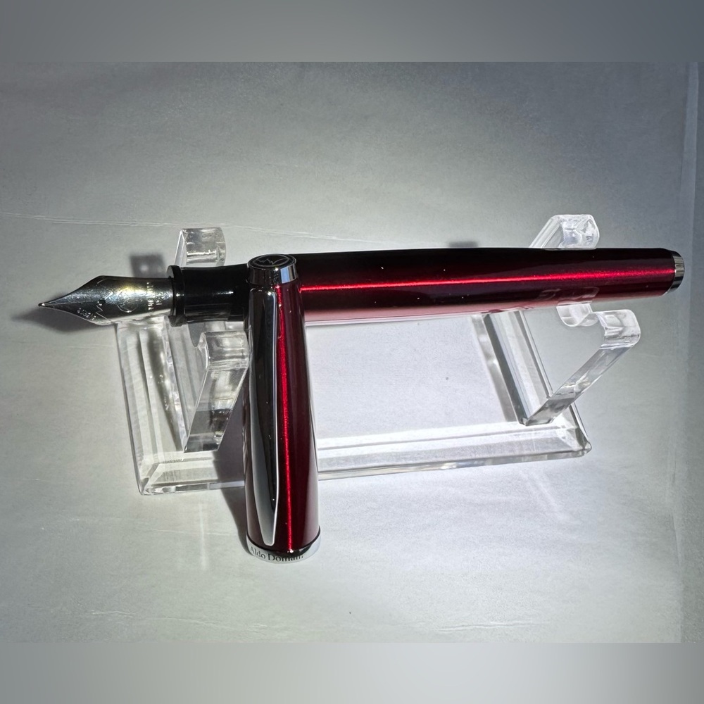 Monteverde Aldo Domani Fountain Pen - Brilliant Red Lacquer - F Nib